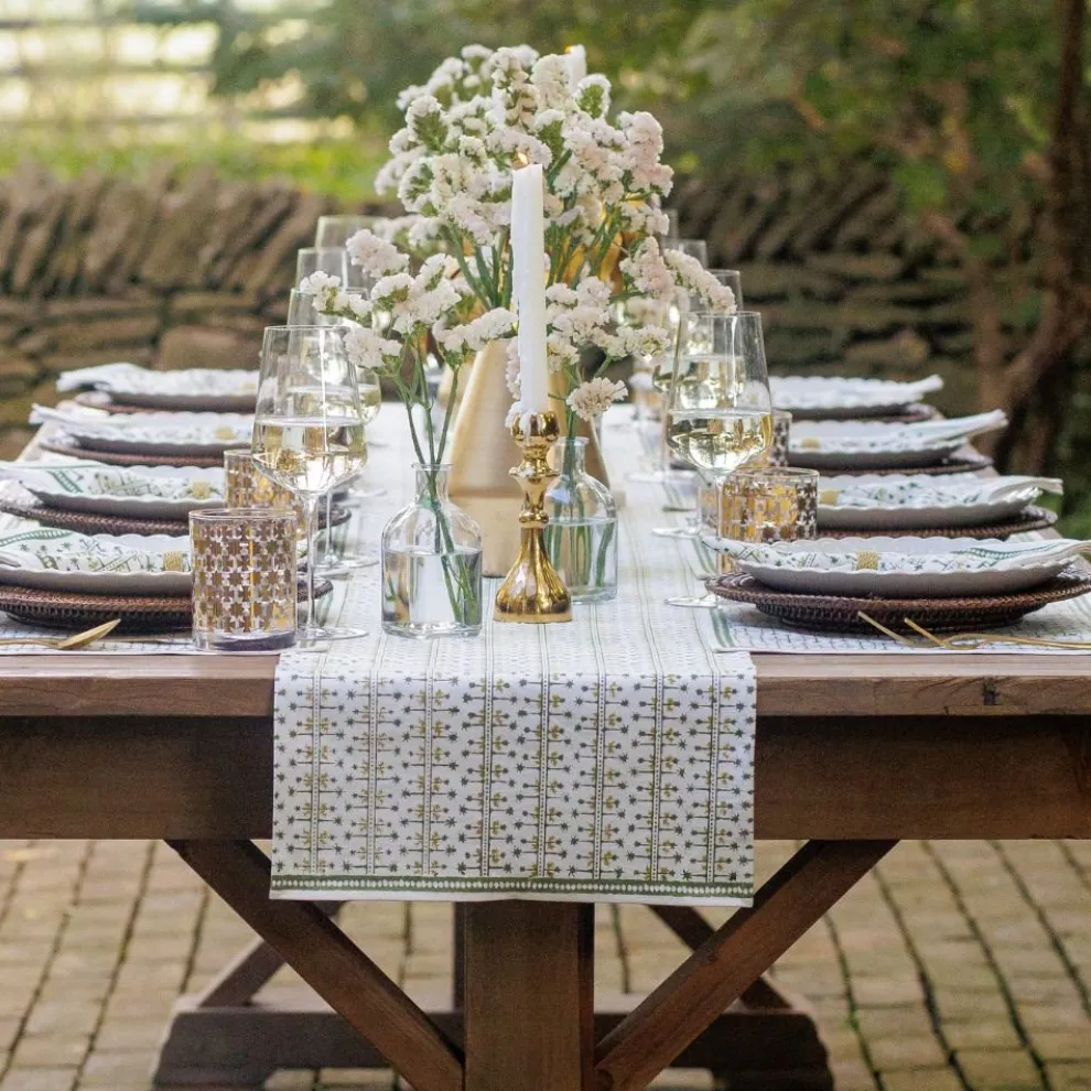 India Hicks Home Palm Avenue Hunter Green Table Runner