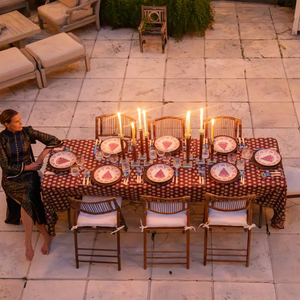 India Hicks Home Sparks Oxblood Tablecloth