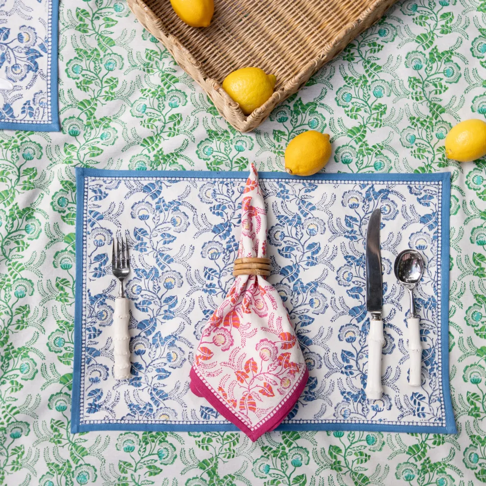 Gardenia Vine Azure Placemat | Set of 4