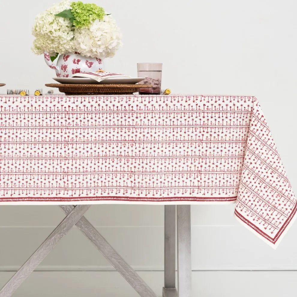 India Hicks Home Palm Avenue Blush Tablecloth