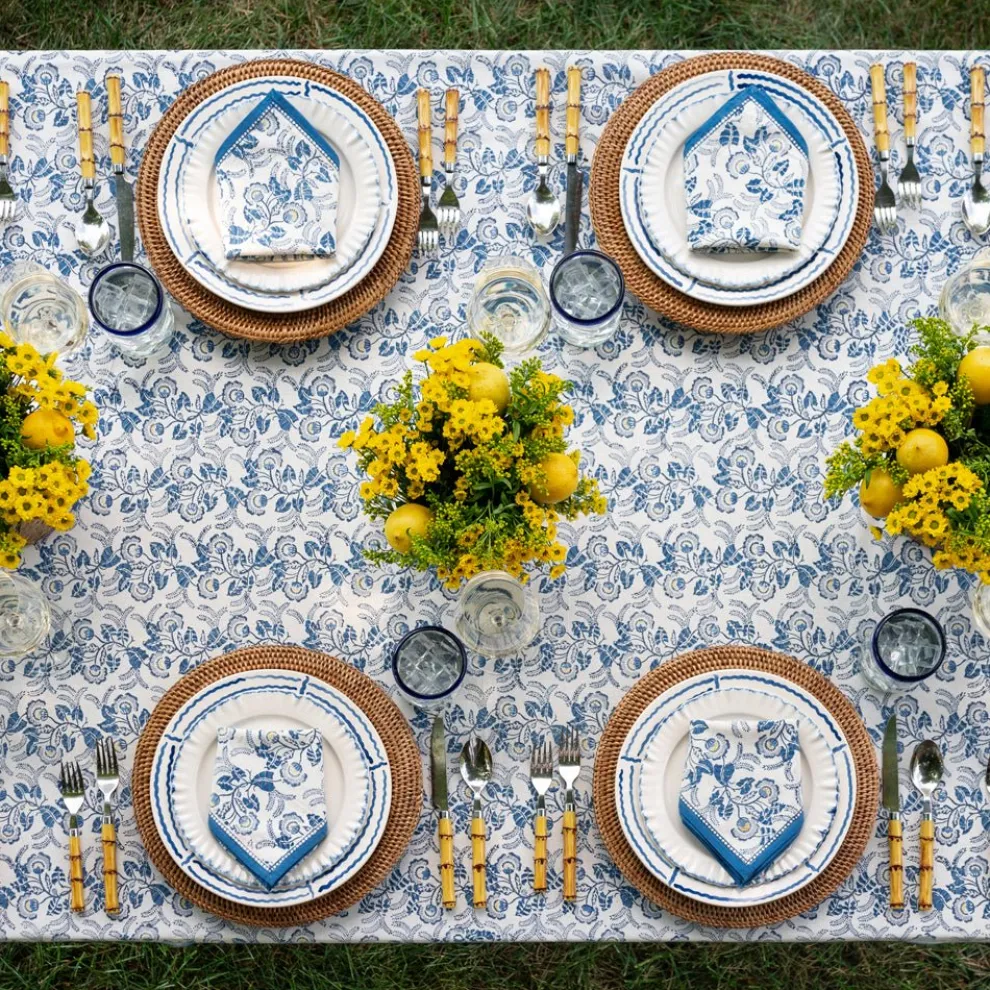 Gardenia Vine Azure Tablecloth