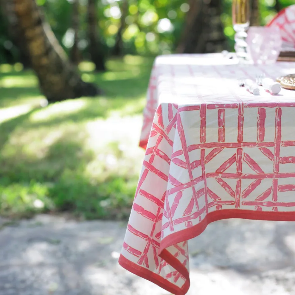 Rose Bamboo Tablecloth