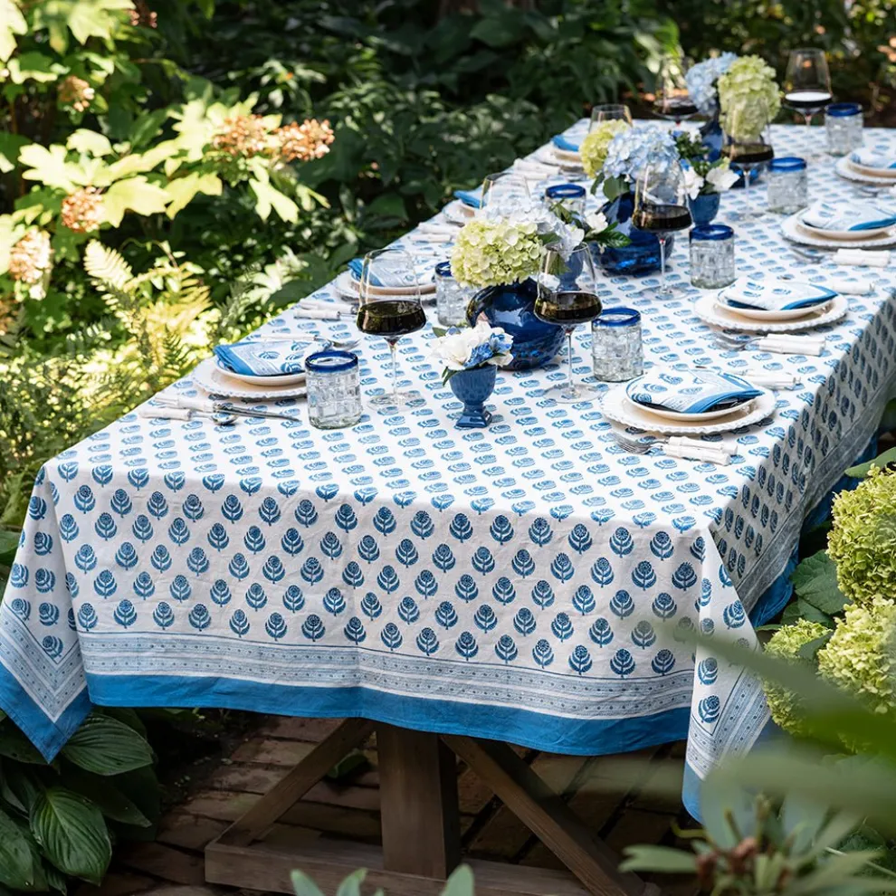 Pinot Tablecloth