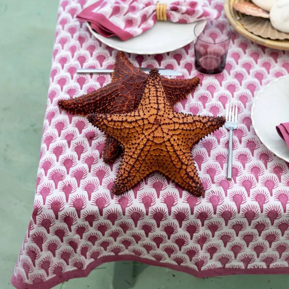 Geo Feather Fuchsia Tablecloth