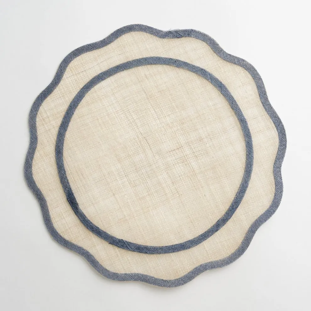 Blue Scalloped Edge Natural Fiber Placemats | Set 4