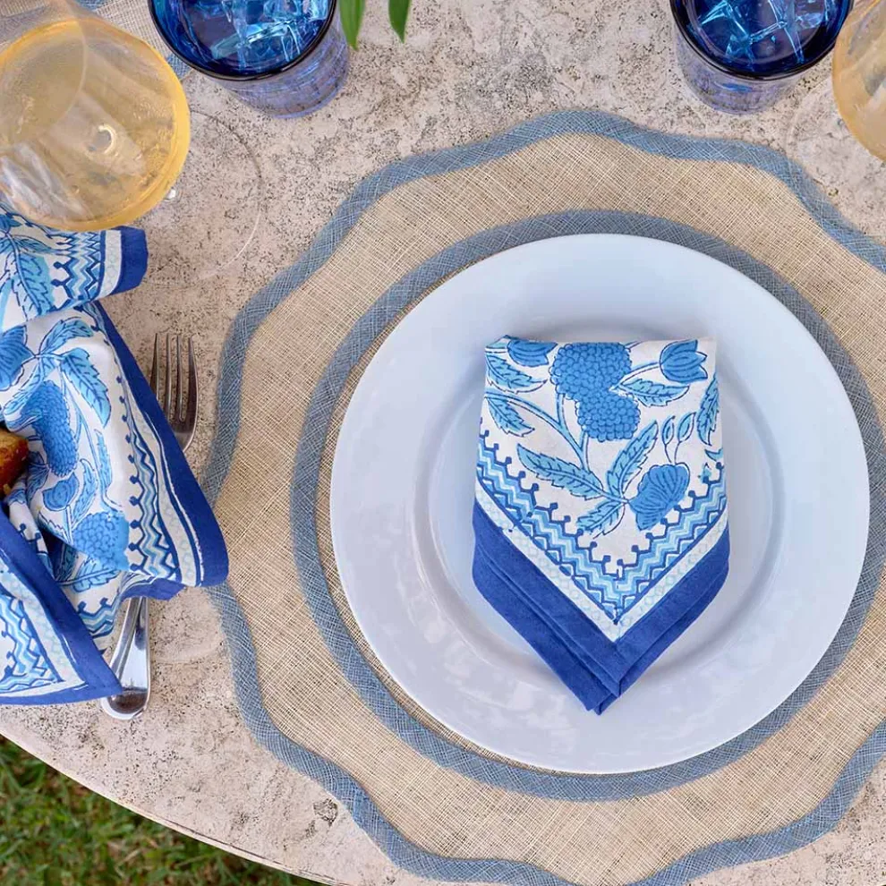 Blue Scalloped Edge Natural Fiber Placemats | Set 4