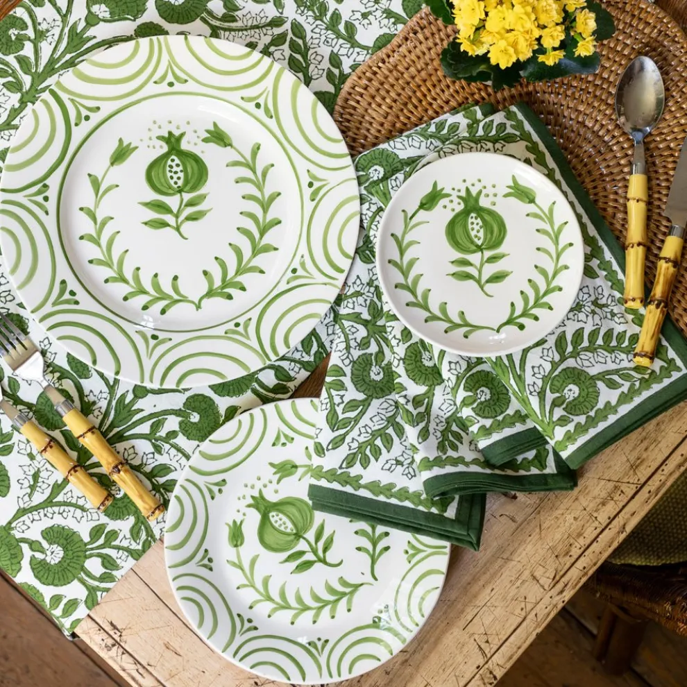 Pomegranate Crest Green Dinner Plate | Set of 2