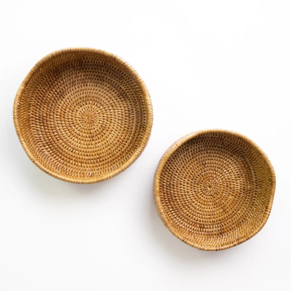 Woven Rattan Scalloped Bowl