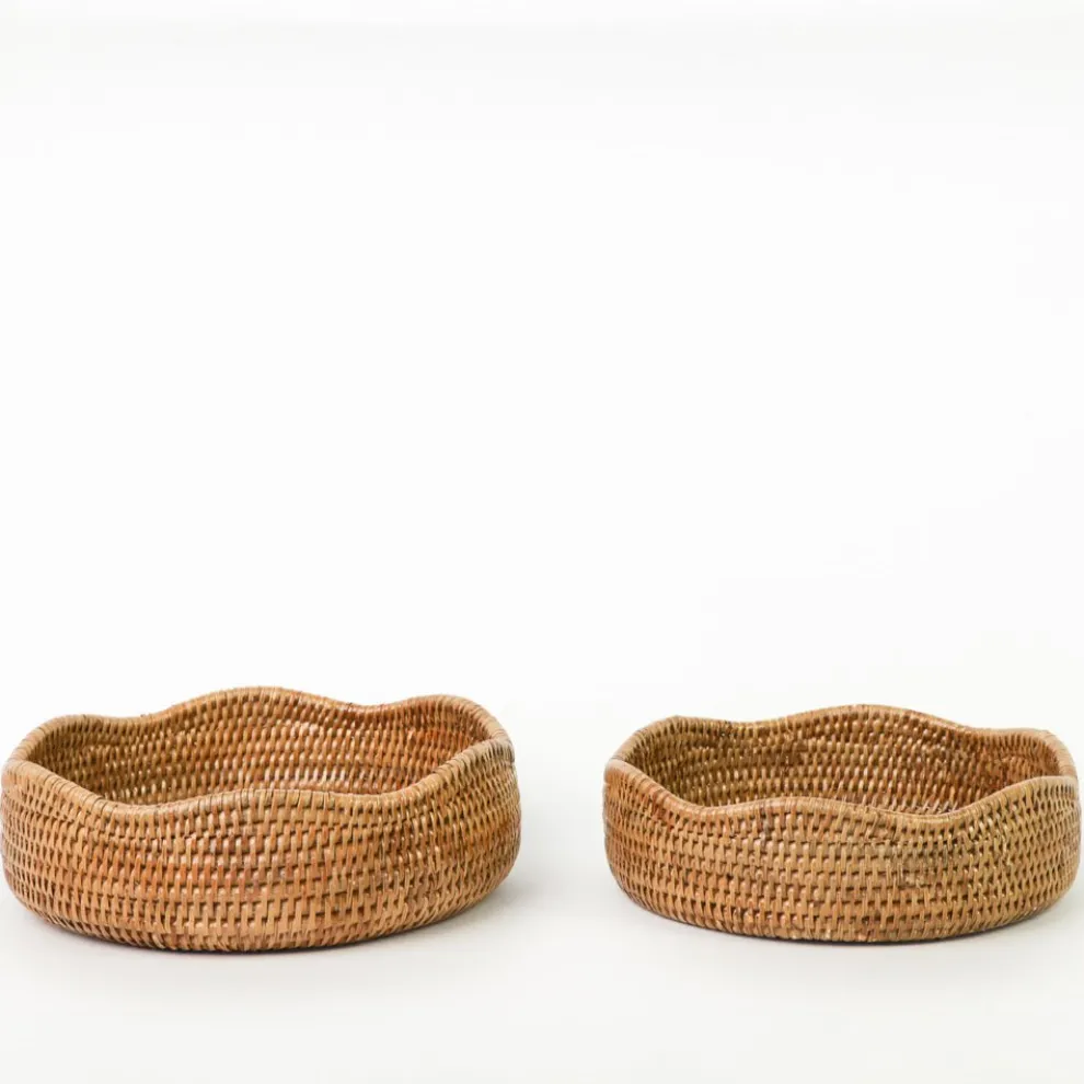 Woven Rattan Scalloped Bowl