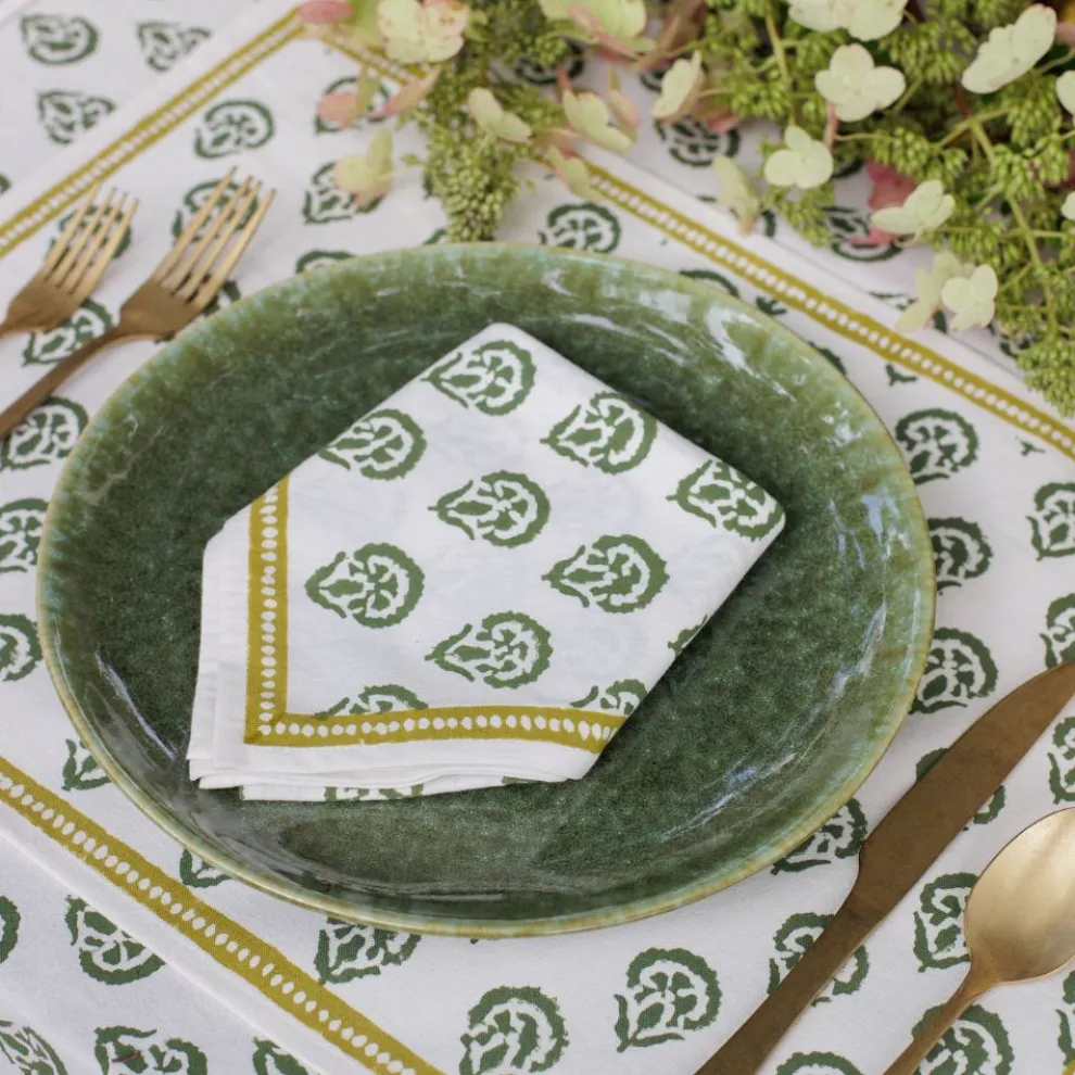 India Hicks Home Carnation Hunter Green Napkin | Set of 4